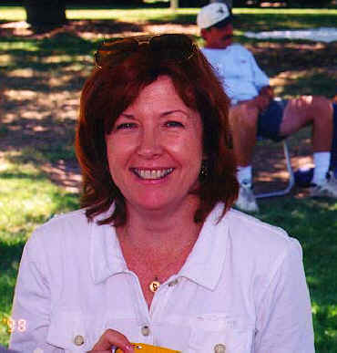 picnic_terri_smith_closeup.JPG (47030 bytes)