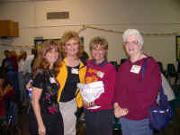 011005 0451 terri robichaud peggy robichaud terri judy wilson web.jpg (67096 bytes)