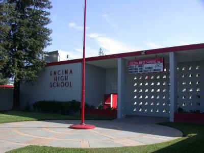 011005 0337 Encina main entrance web.jpg (68046 bytes)